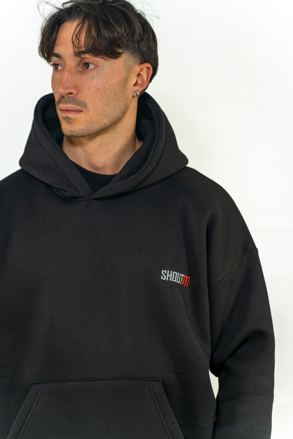 SHOUTIT BLACK VOOLVA