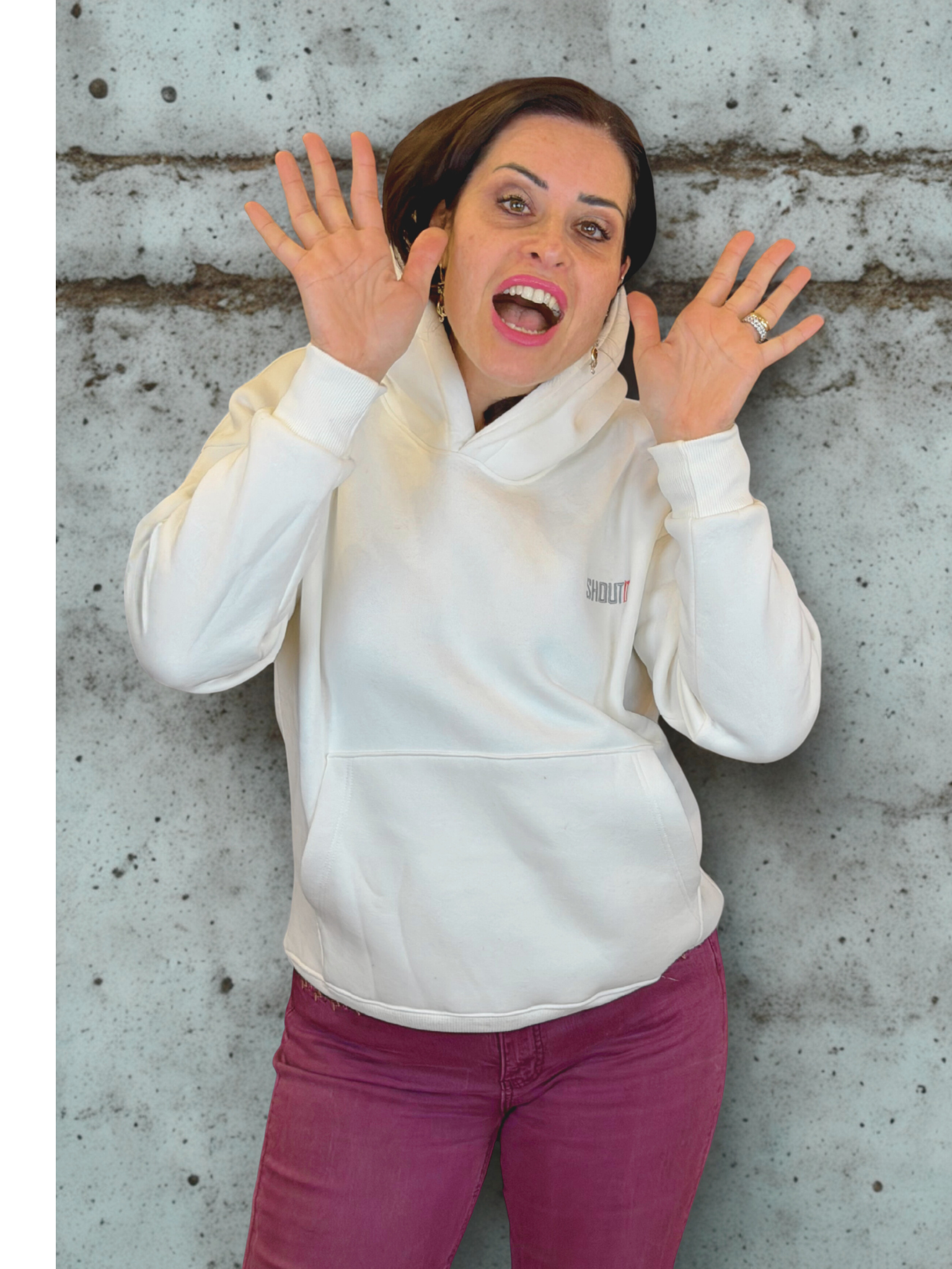 SHOUTIT WHITE VOOLVA 2